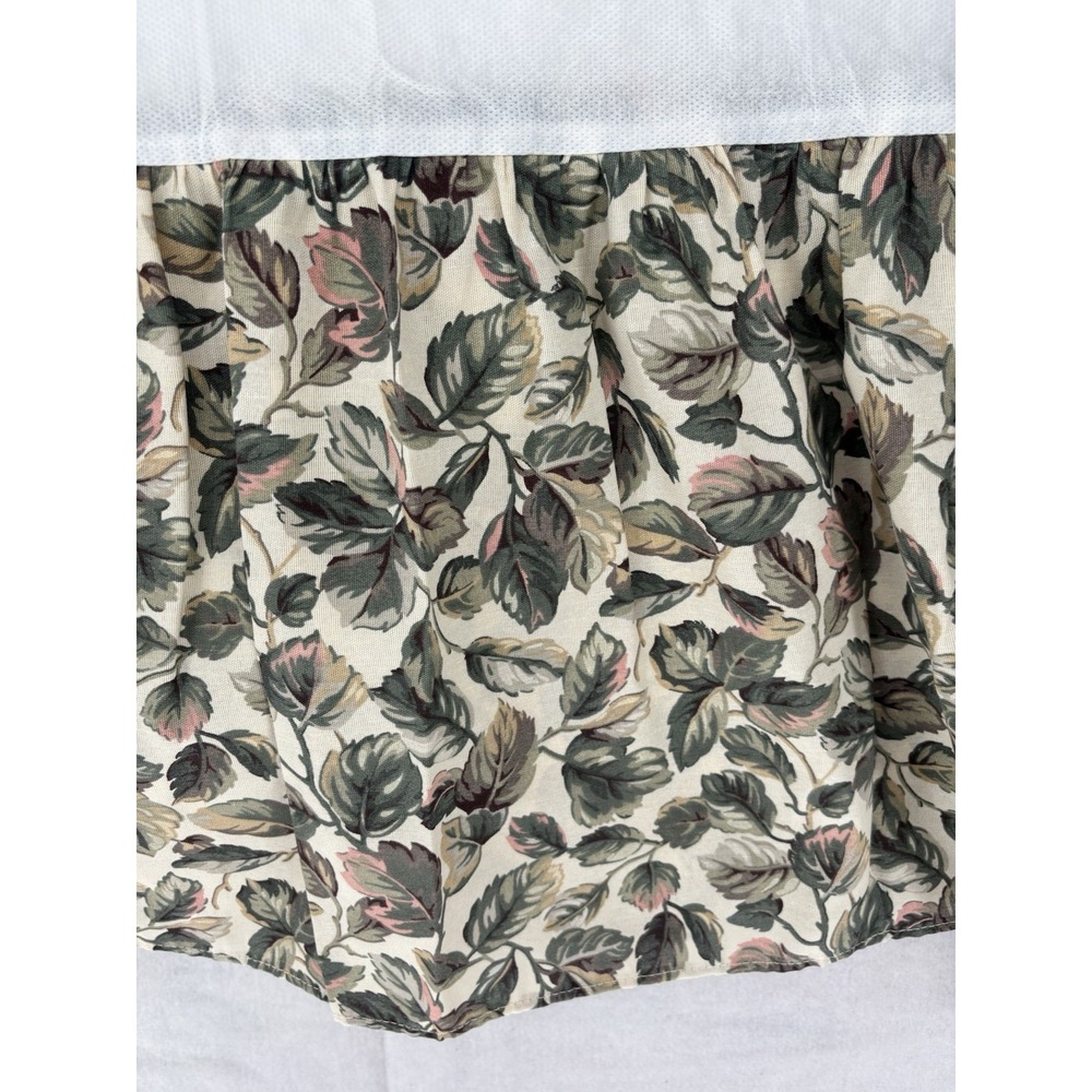 VTG Dan River Bedskirt King Floral Green Leaf Pattern Cottagecore French Countr